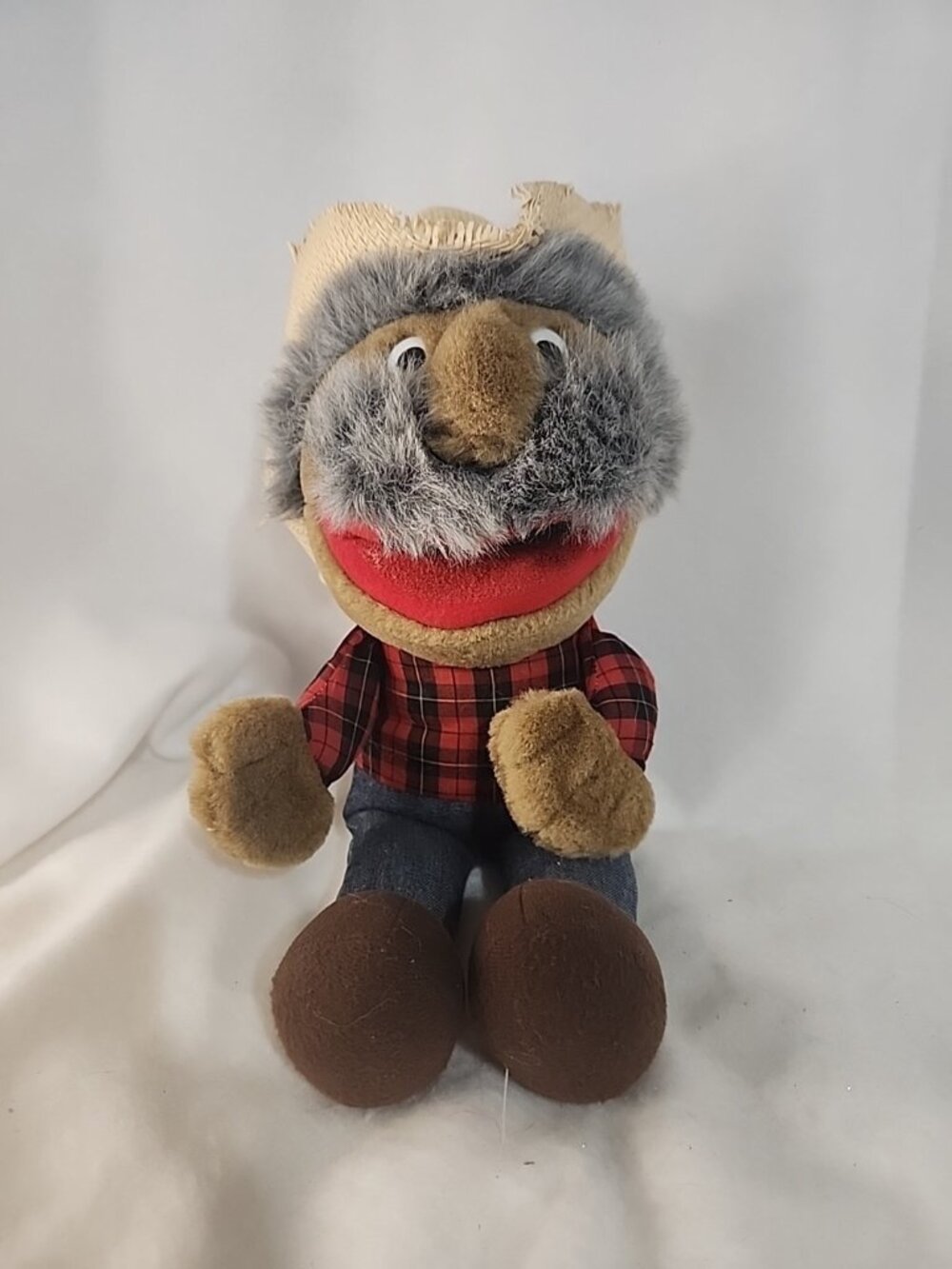 Shotgun Red Plush 15" HEE HAW Doll WithStraw Hat Shotgun Ribbon On Straw Hat